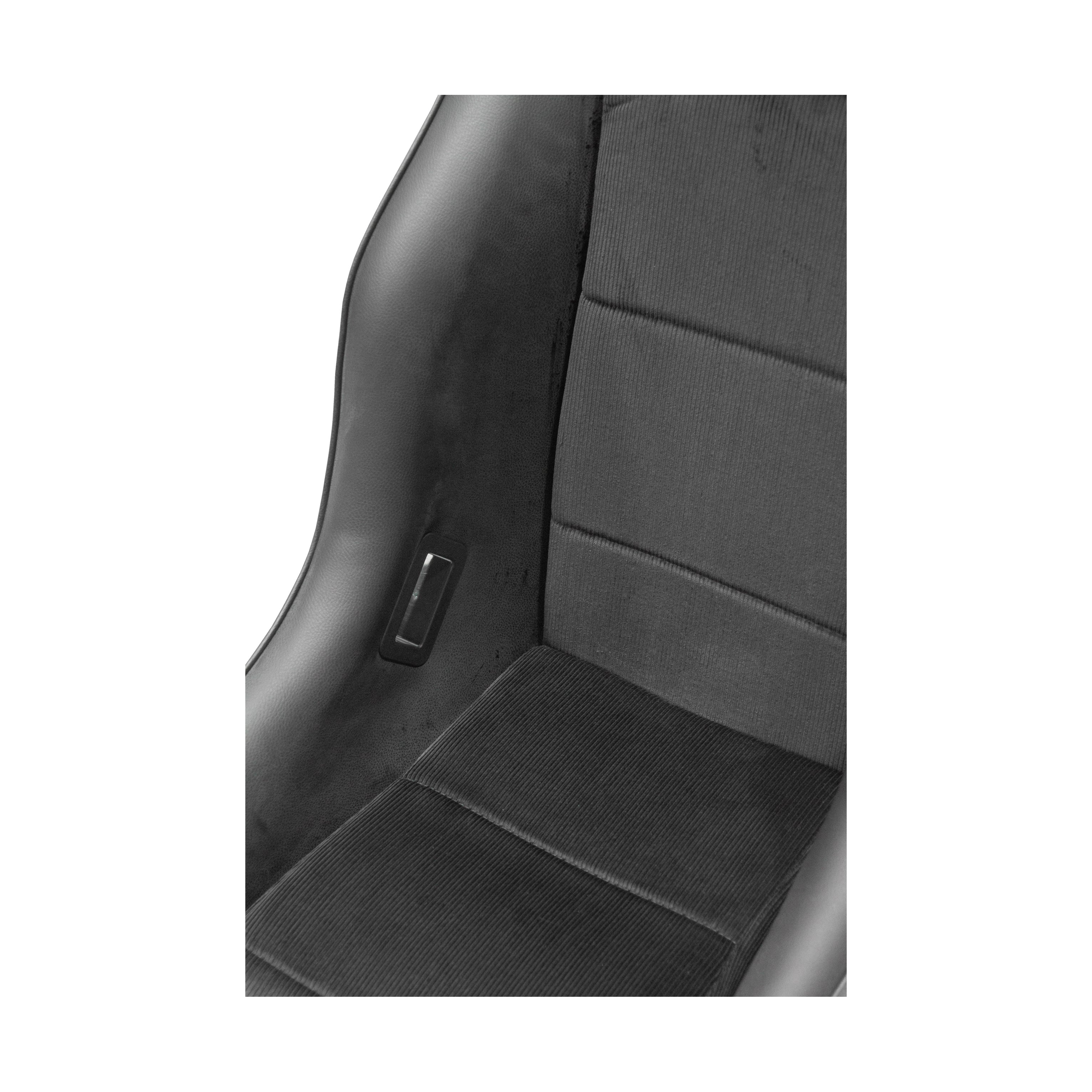 Cobra Classic RSR with Headrest